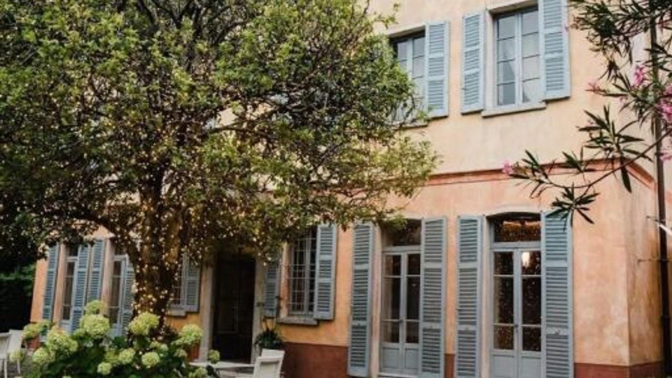 Regina Teodolinda Suites