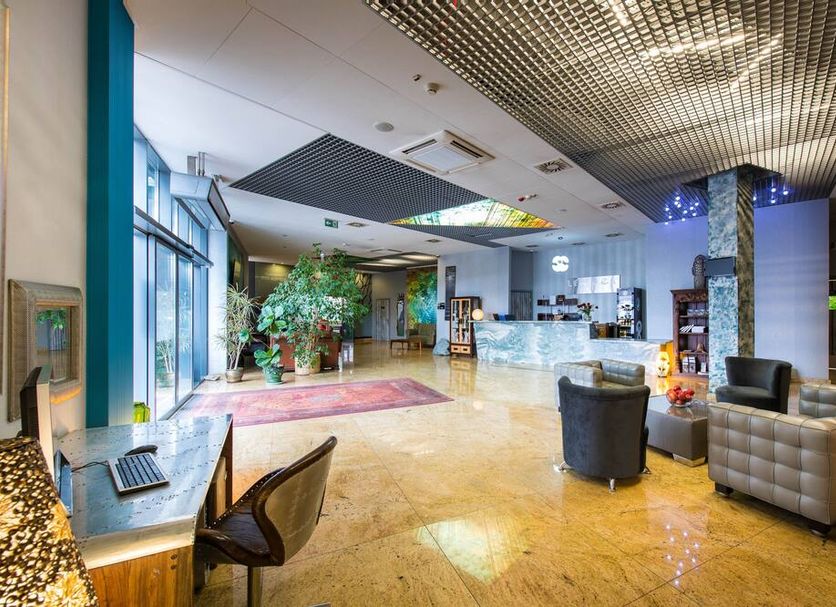 Lobby Photo