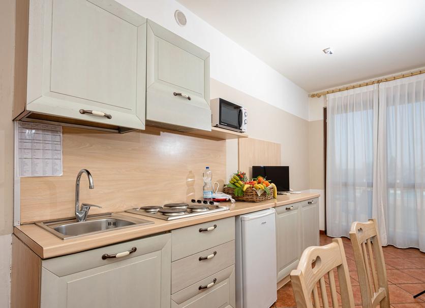 Kitchen Photo