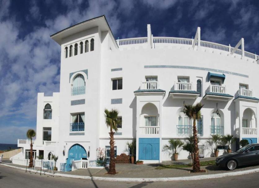 Building Photo