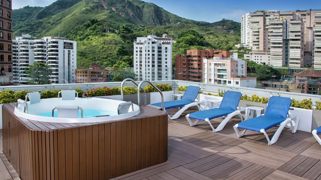 Hampton by Hilton Cali, Colombia C$ 62 (C̶$̶ ̶1̶2̶7̶). Cali Hotel