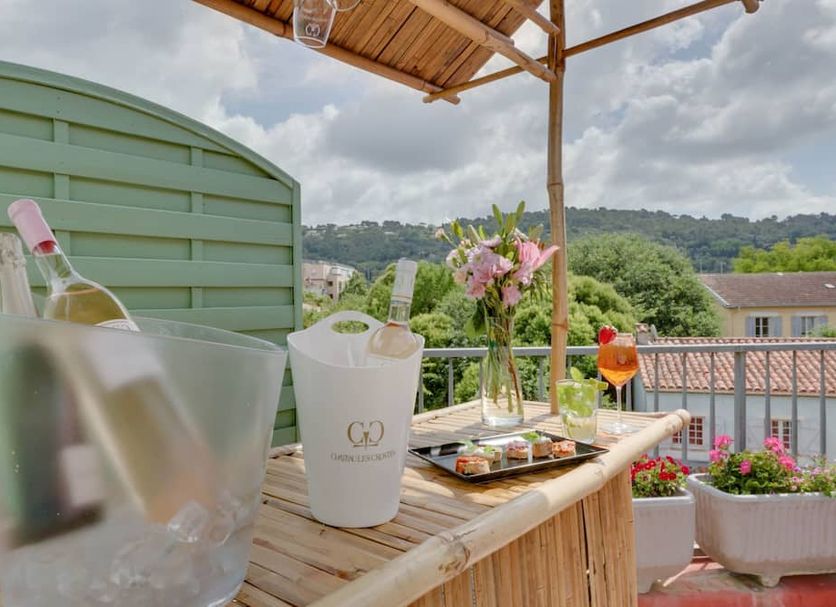 Balcony Photo