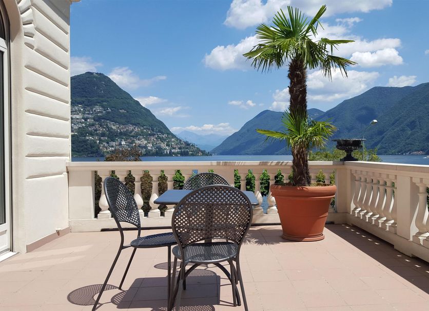 Balcony Photo