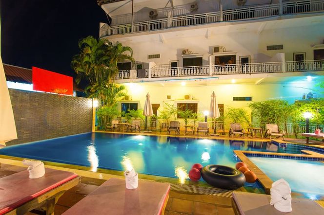 Blossoming Romduol Boutique