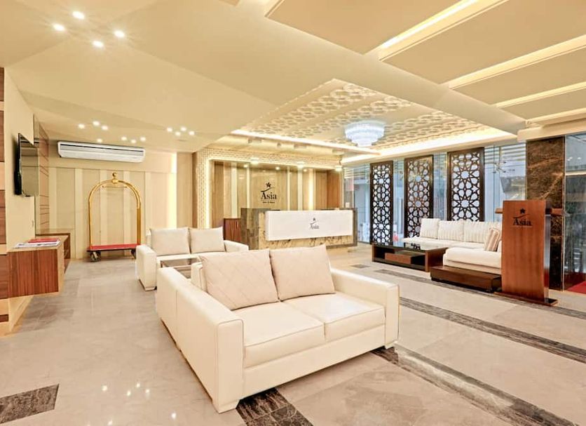 Lobby Photo