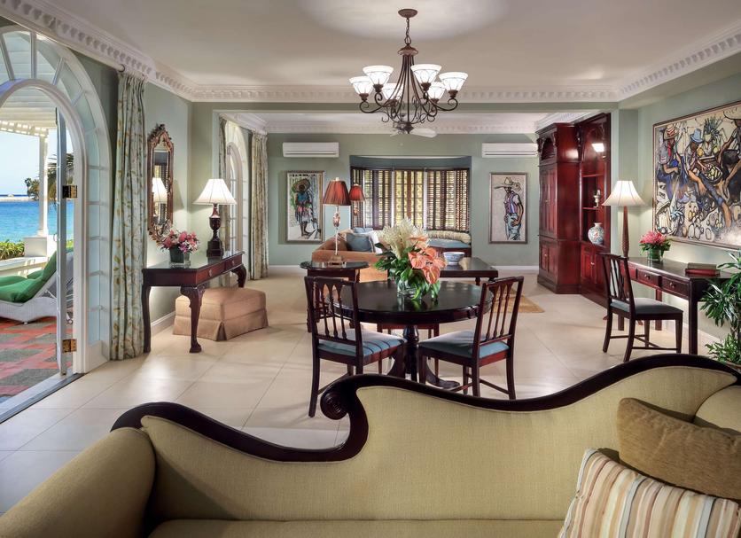 Dining room Photo