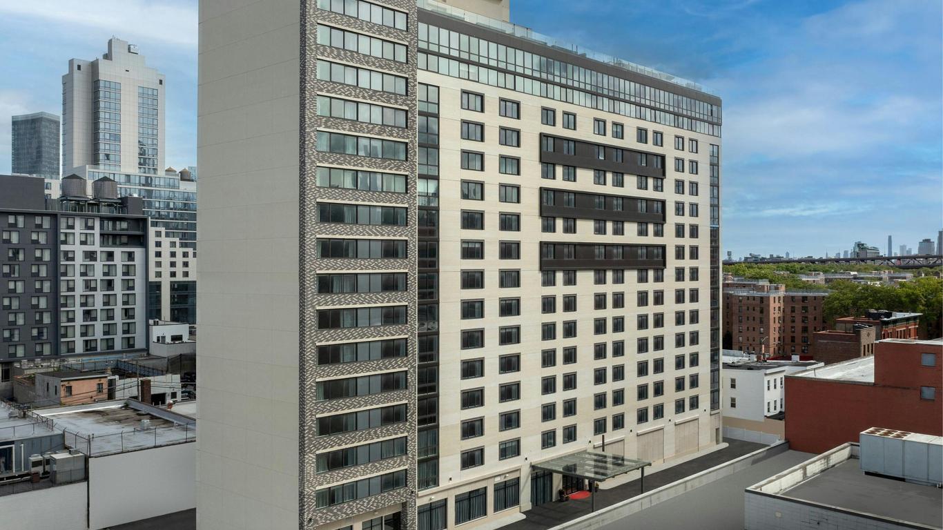 SpringHill Suites by Marriott New York Queens