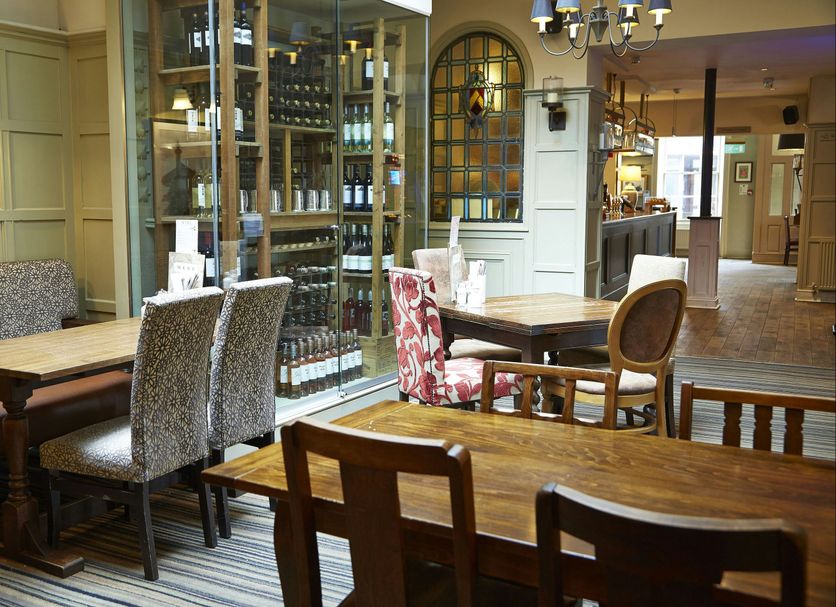 Restaurant Photo
