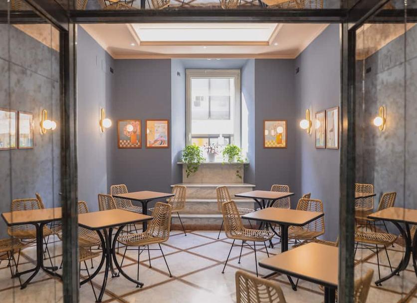 Restaurant Photo