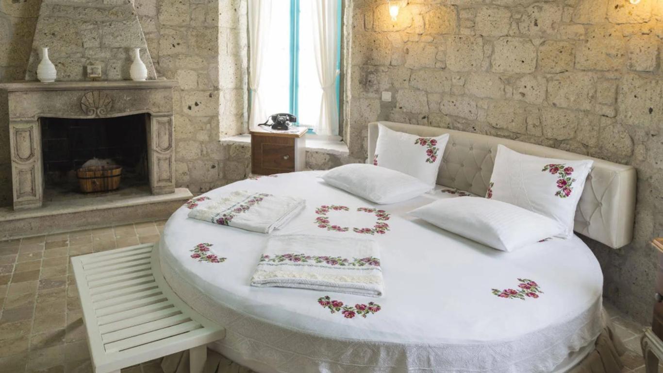 Alacati Degirmen Hotel