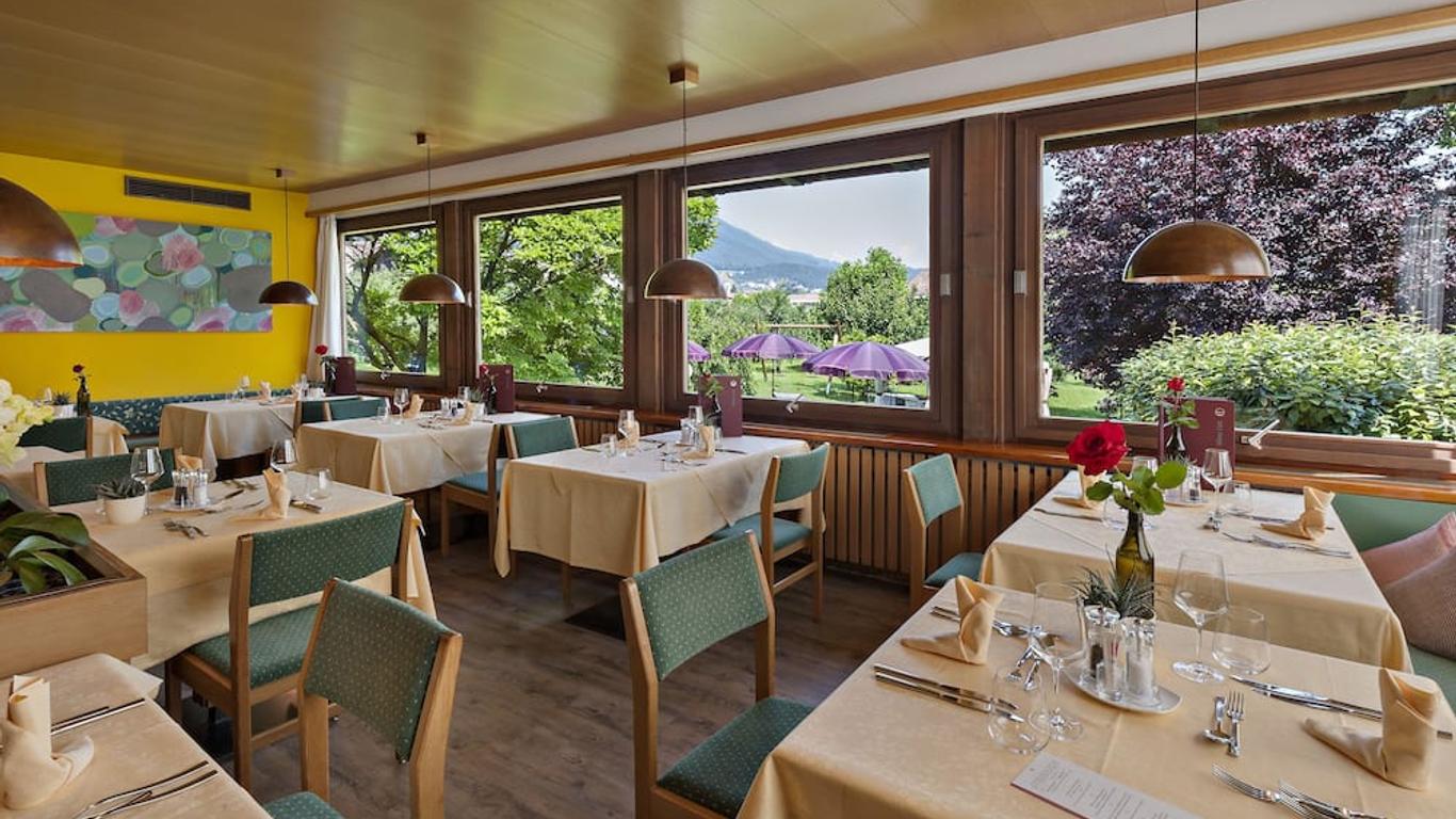 Angerburg Blumenhotel