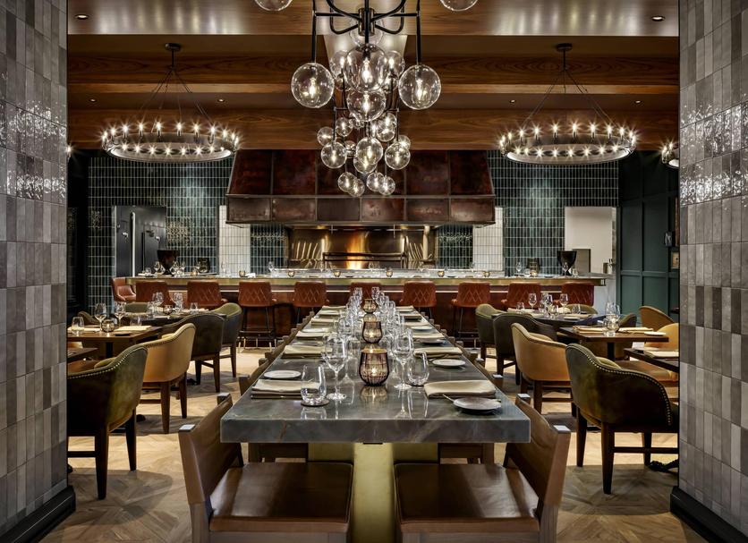 Restaurant Photo