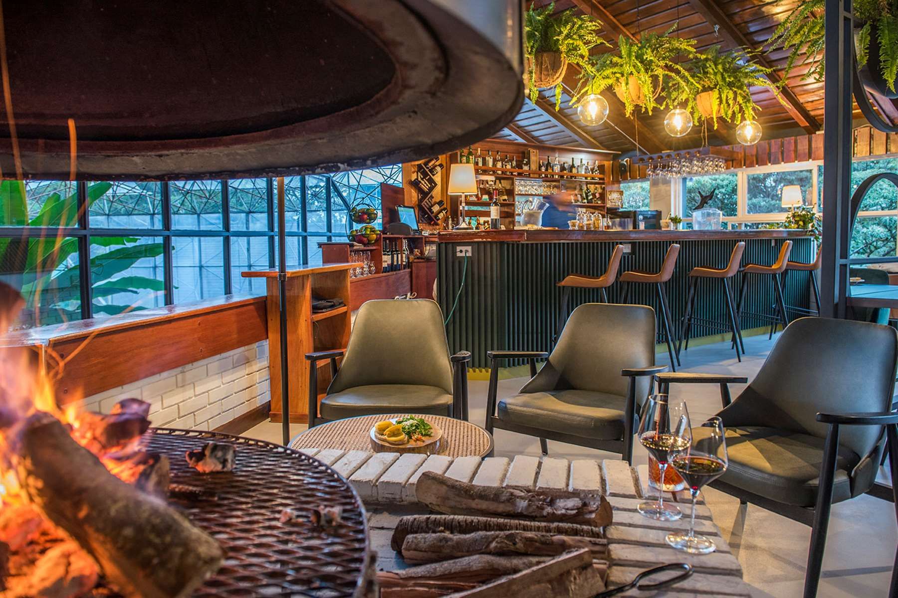 Restaurant Photo