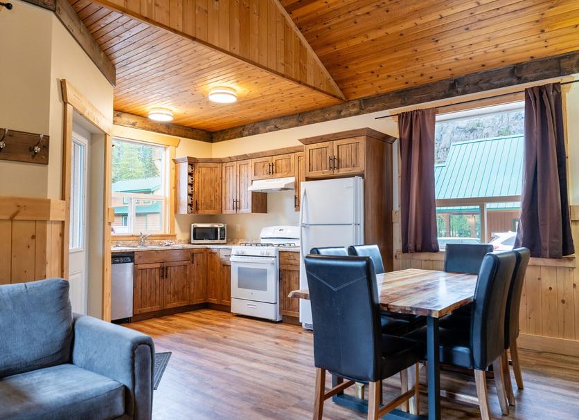 Kitchen Photo