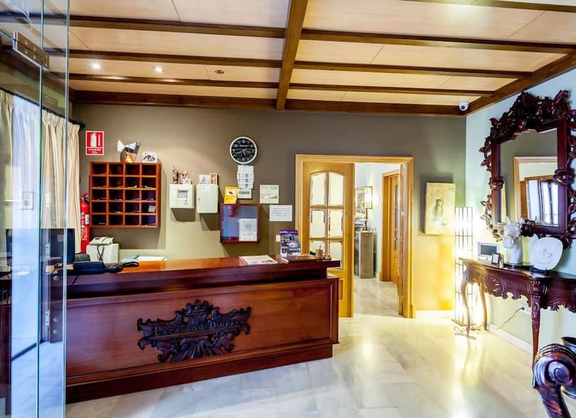 Front desk Photo