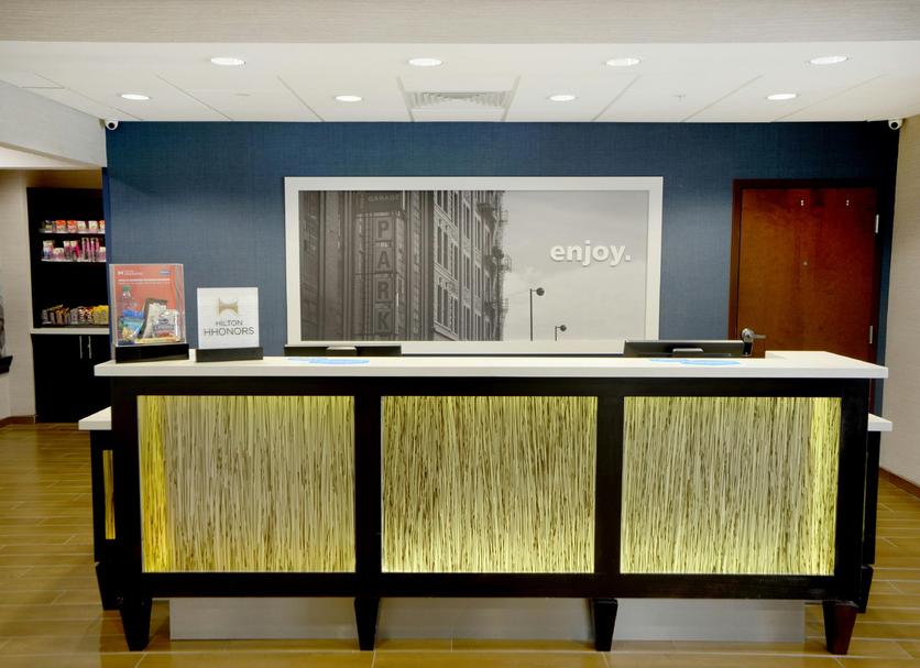 Front desk Photo