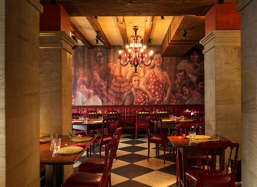 Restaurant Photo