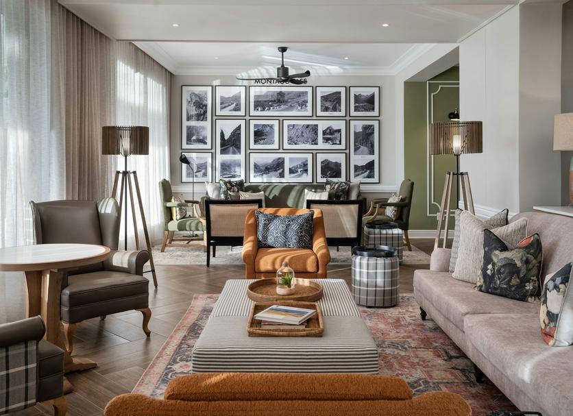 Lounge Photo