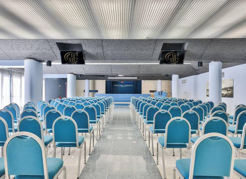 Conference room Photo