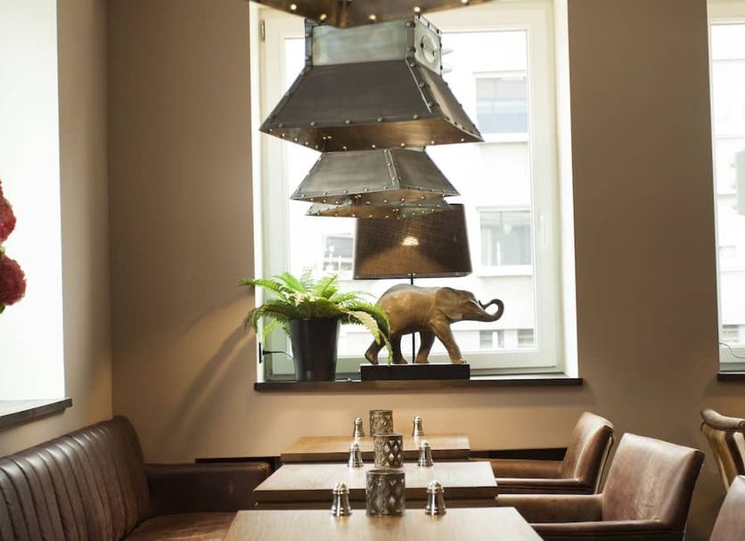 Restaurant Photo