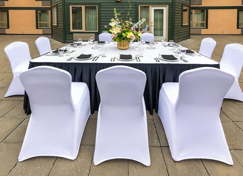 Banquet hall Photo