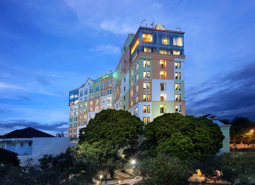 Building Photo