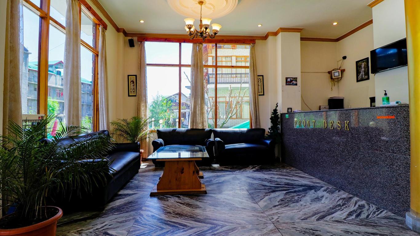 Fabhotel Rockland Inn