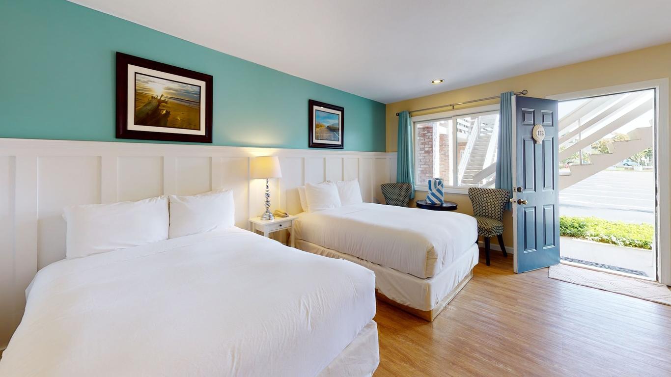 Breezeway Boutique Hotel