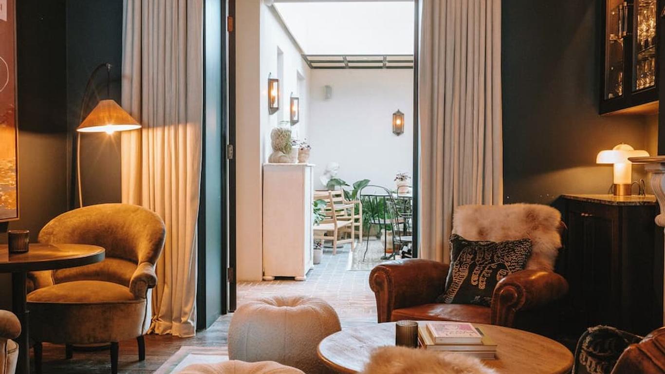No.124 by GuestHouse, Brighton