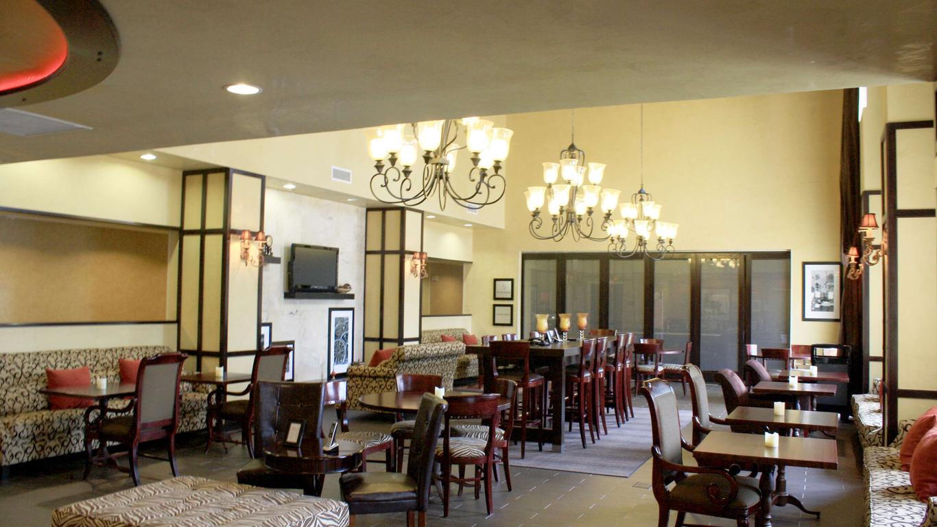 Hampton Inn & Suites Dallas-Arlington North-Entertainment District