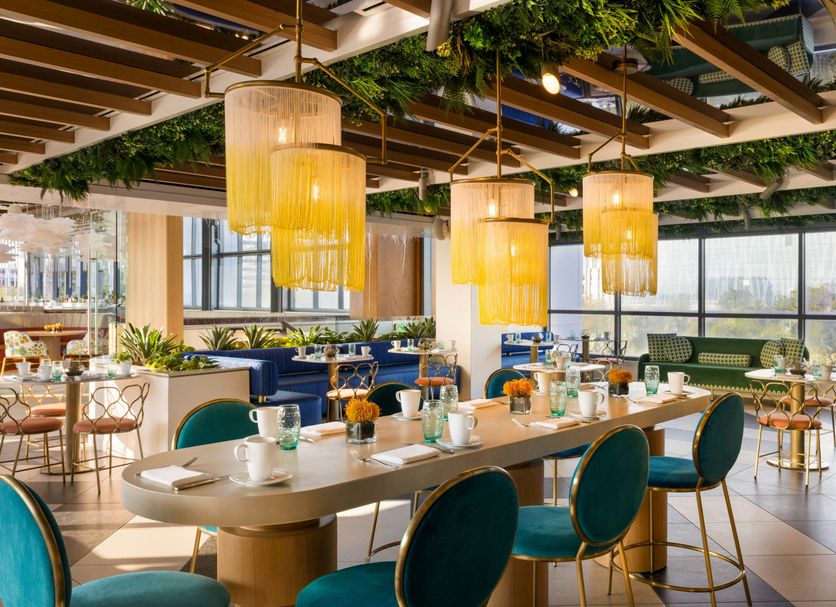 Restaurant Photo