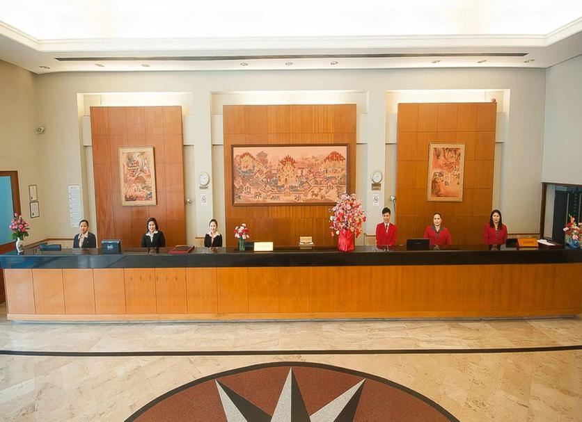 Front desk Photo