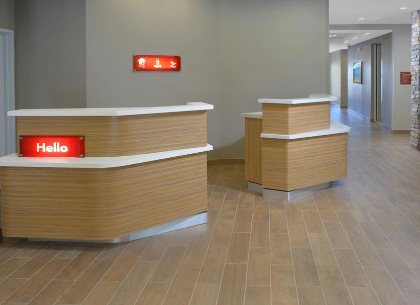 Front desk Photo