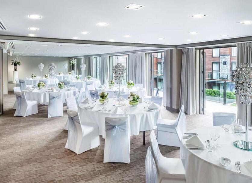 Banquet hall Photo