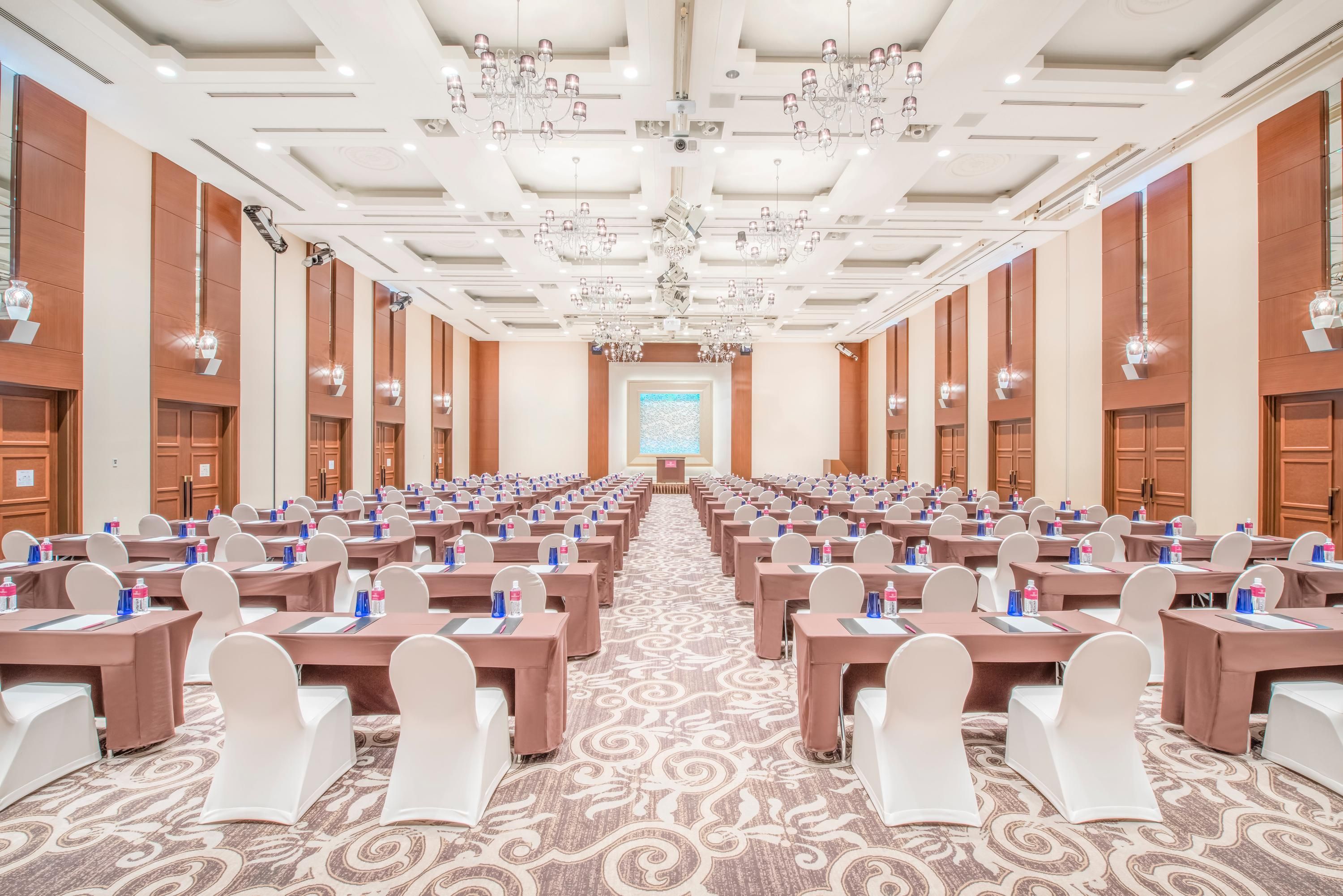Banquet hall