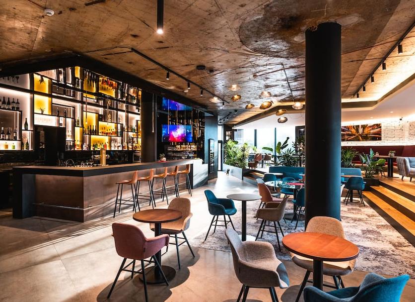 Bar Photo