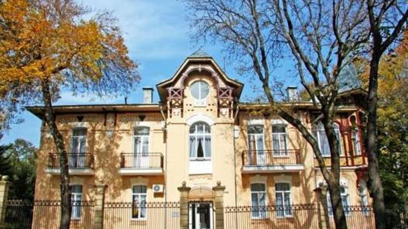Amaks Shakhter Sanatoriy