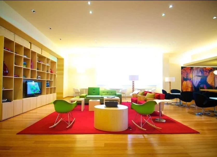 Lounge Photo