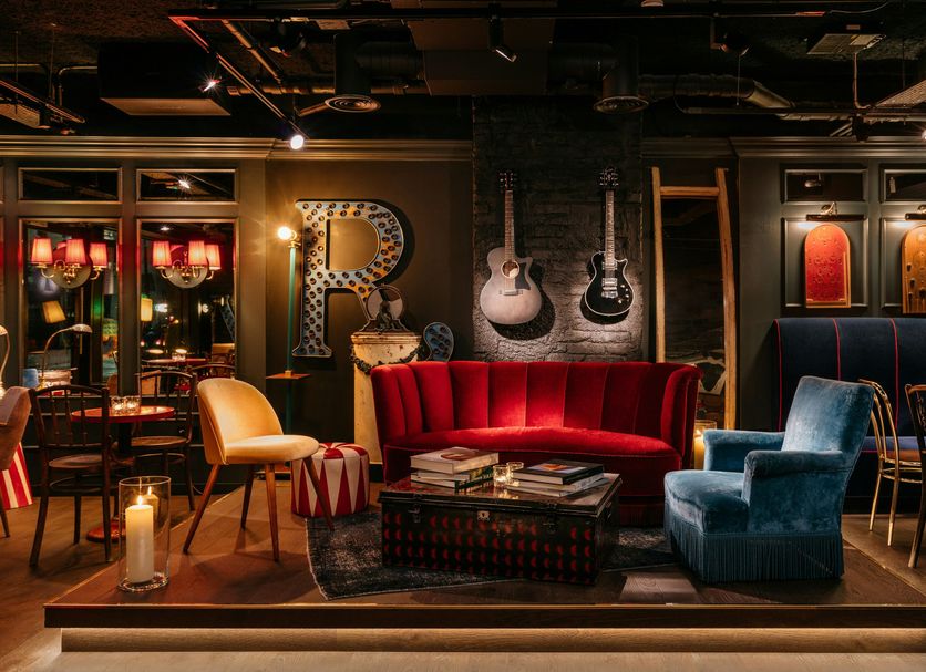 Lounge Photo