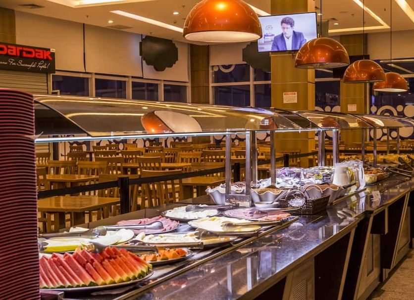 Buffet Photo