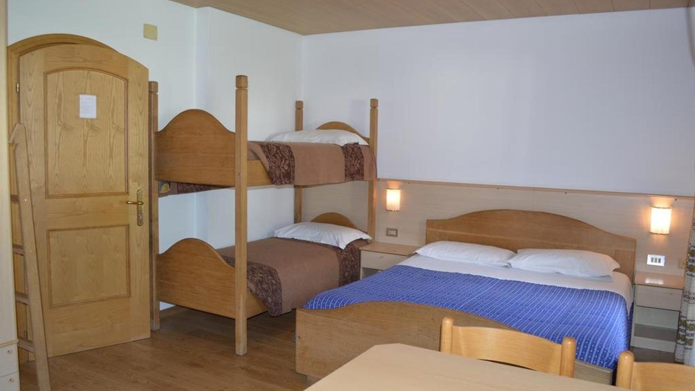 Garni Eden Bed and breakfast
