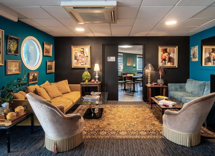 Lounge Photo