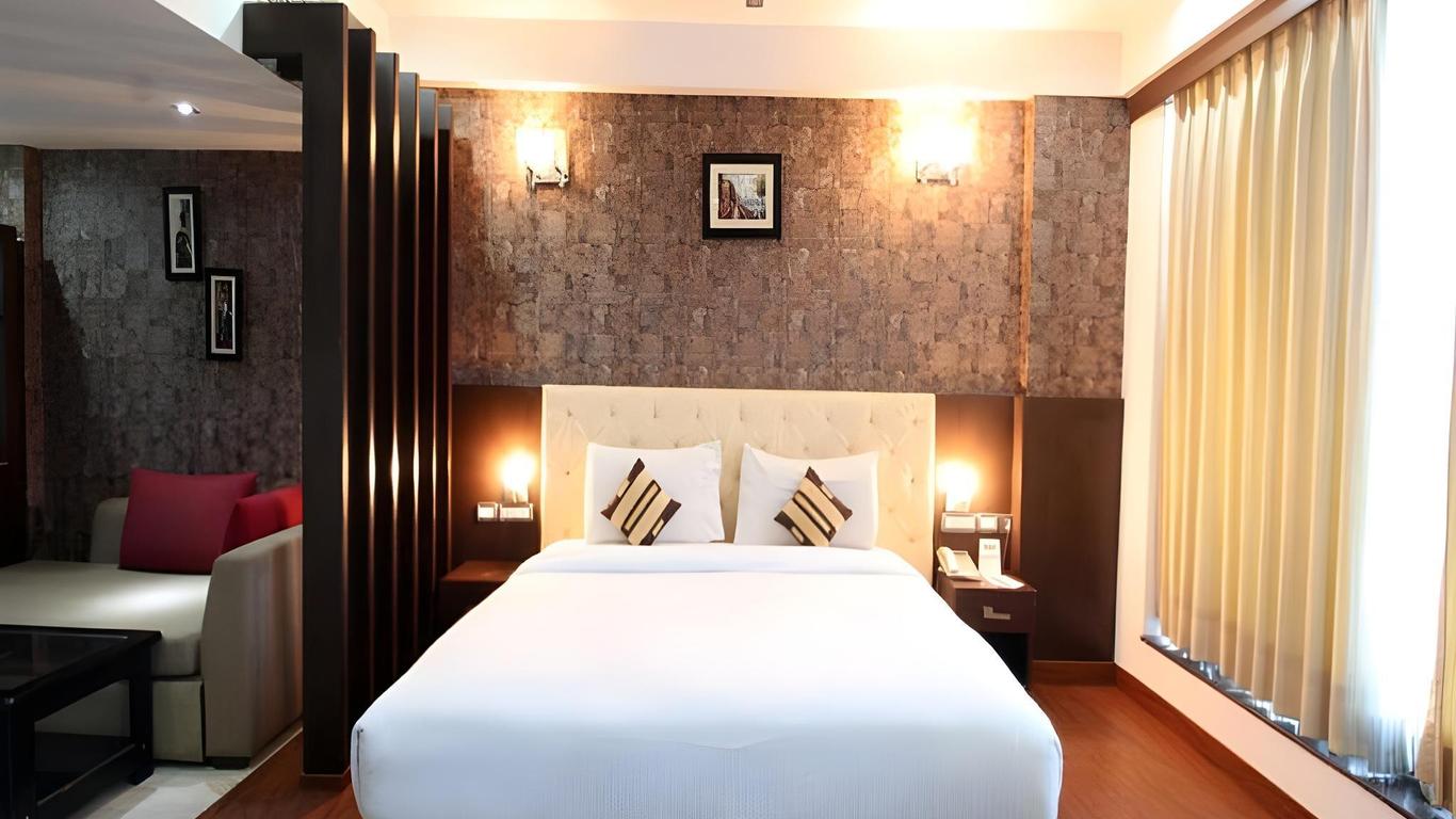 Hotel signature grand