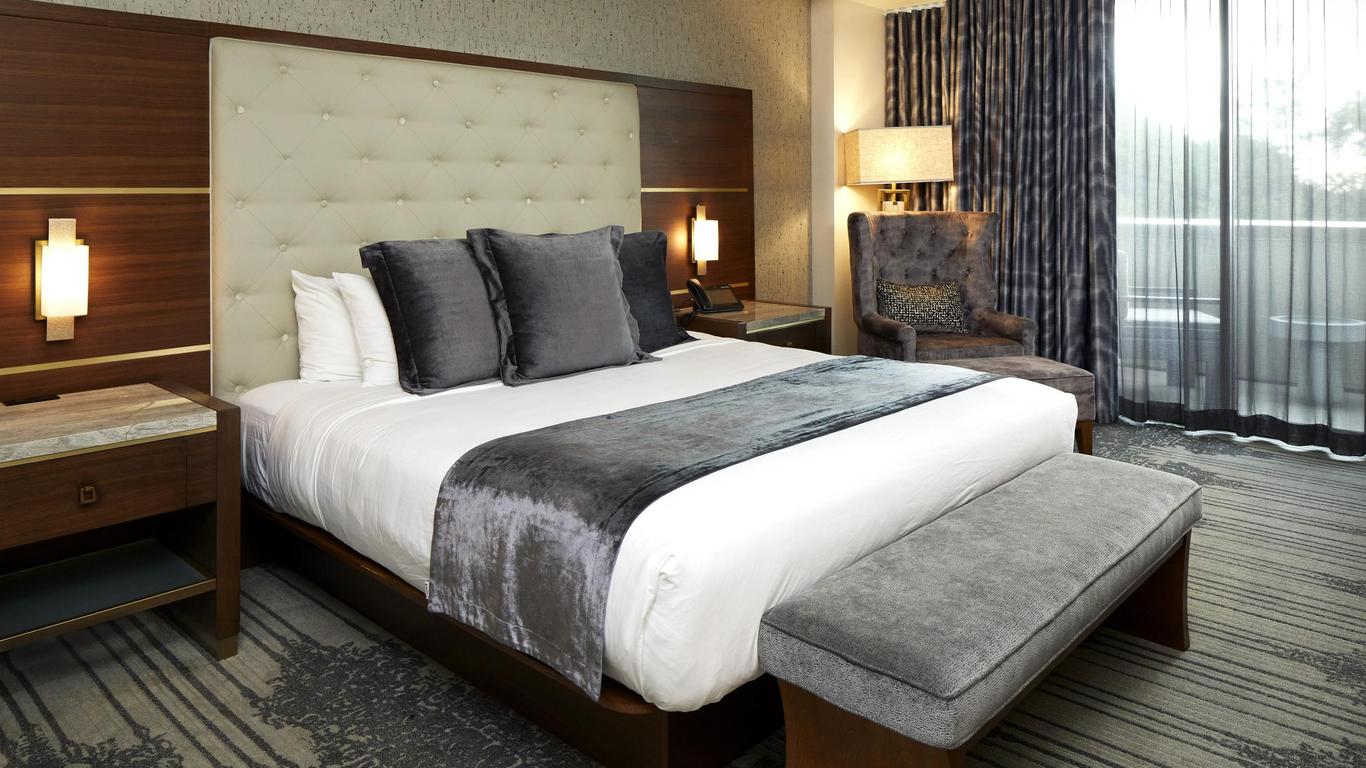 Legacy Resort Hotel & Spa
