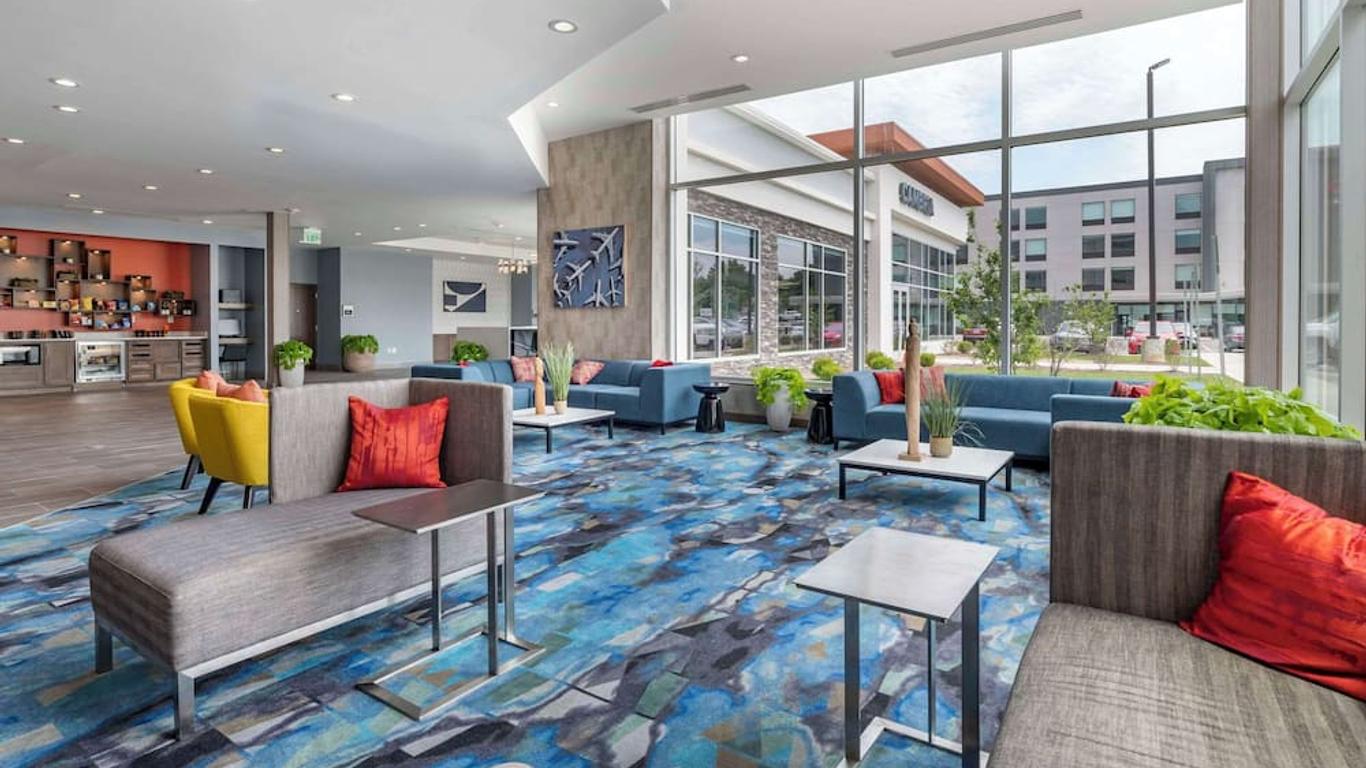 Cambria Hotel Nashville Airport