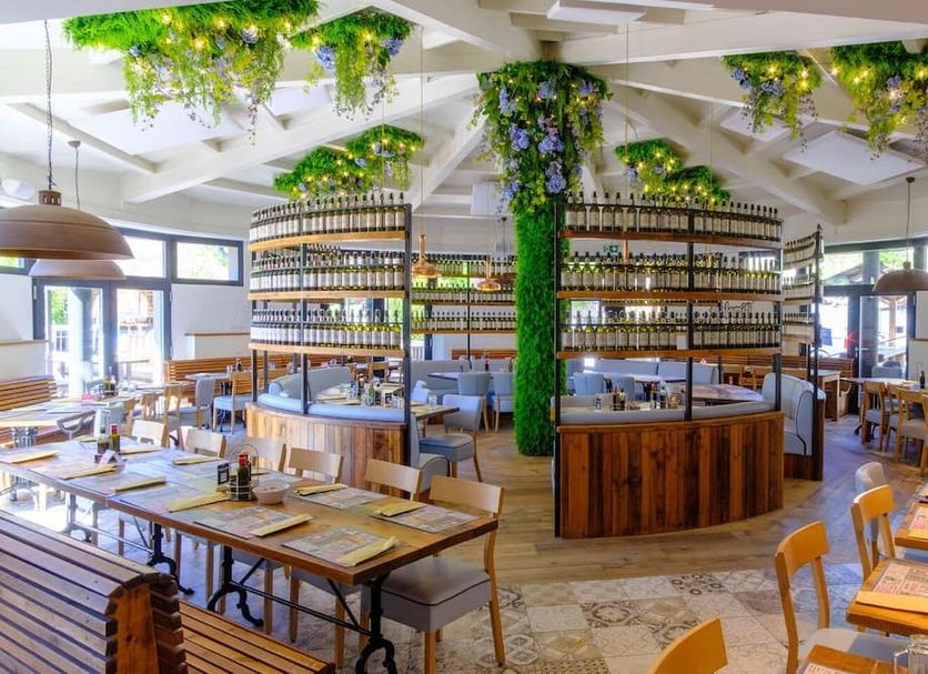 Restaurant Photo