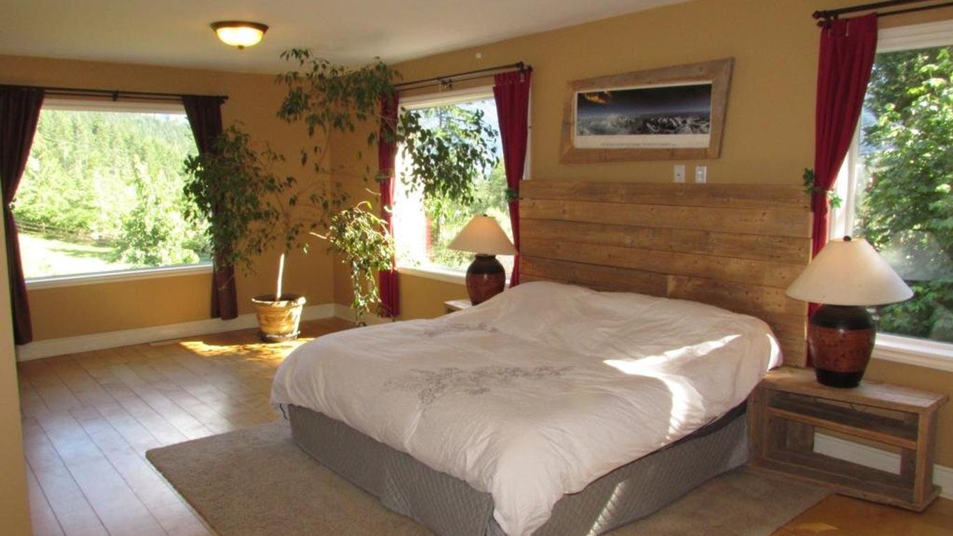 Sweetwater Lane Farm B & B