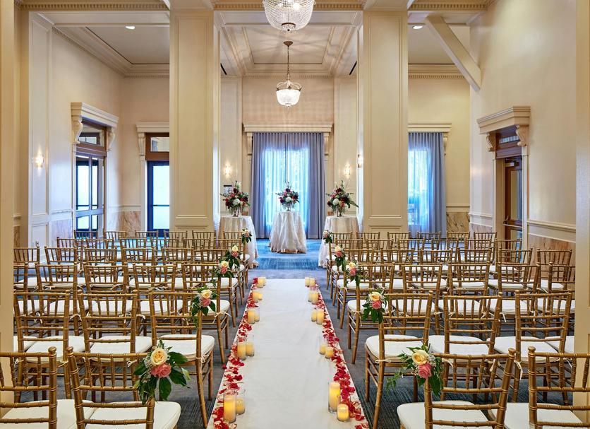 Banquet hall Photo