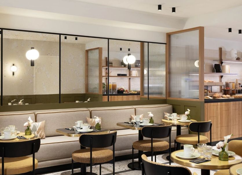 Restaurant Photo