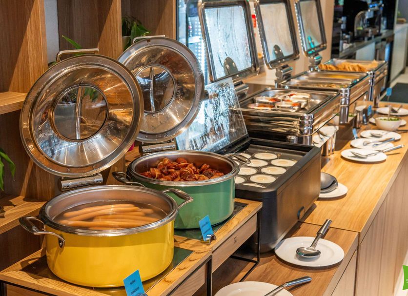 Buffet Photo